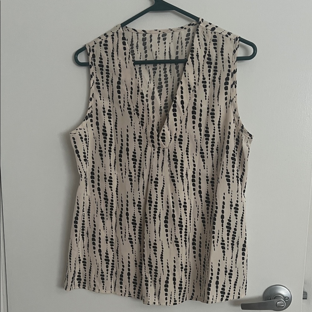 Sleeveless Beige and Black Patterned Top